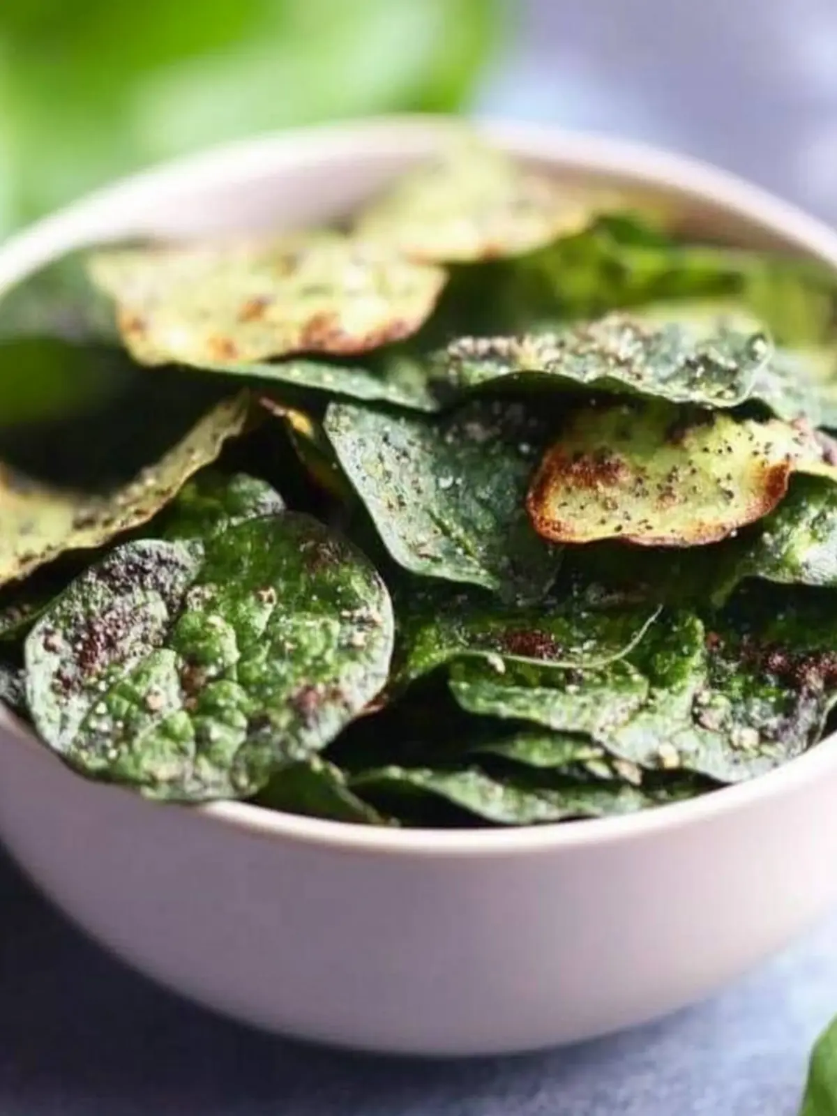 Keto Spinach Chips with Parmesan