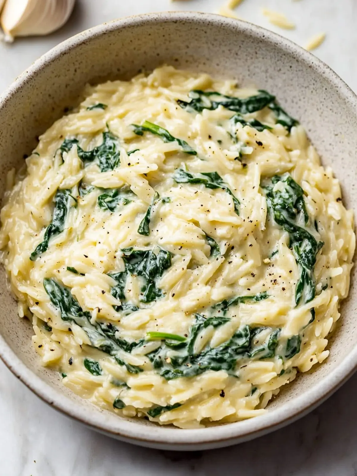 Creamy Garlic Spinach Orzo: A Cozy Dinner Delight 4 Creamy Garlic Spinach Orzo