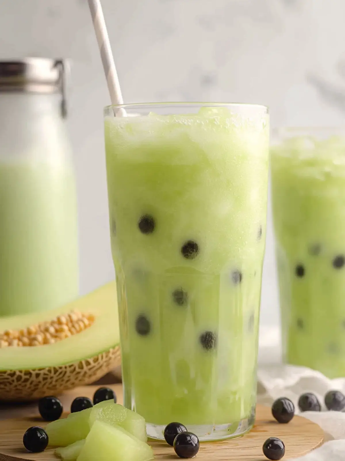 Delicious Honeydew Bubble Tea: A Refreshing Vegan Delight 2 Honeydew Bubble Tea