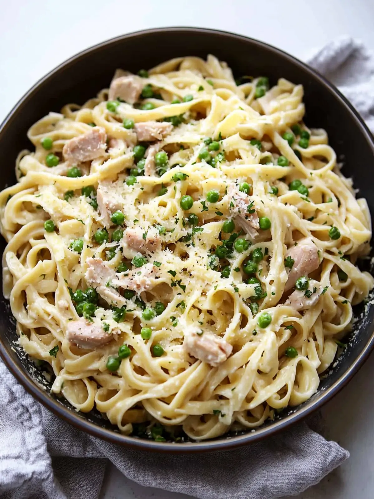 Creamy Parmesan Tuna Pasta: A Quick Comfort Food Delight 3 Creamy Parmesan Tuna Pasta