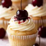 Indulge in Bliss: Cherry Cheesecake Cupcakes Made Easy 3 Cherry Cheesecake Cupcakes