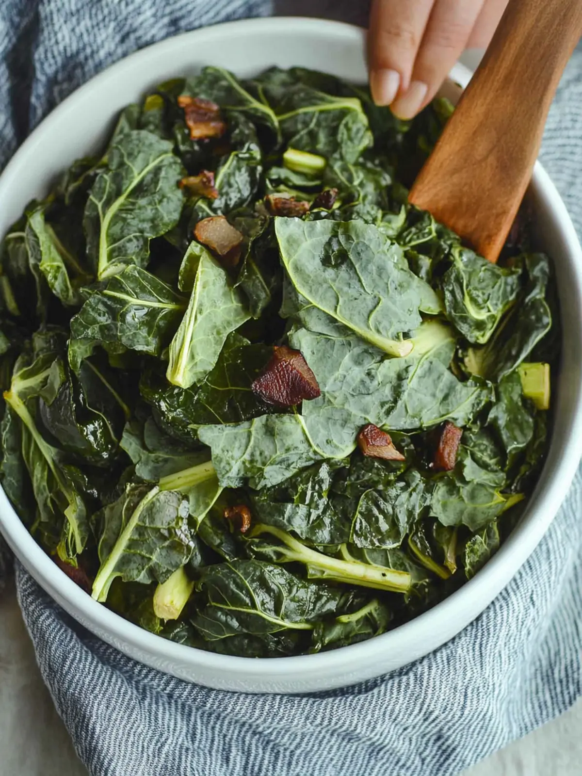 Savor Southern Collard Greens: A Flavorful Homemade Delight 5 Southern Collard Greens