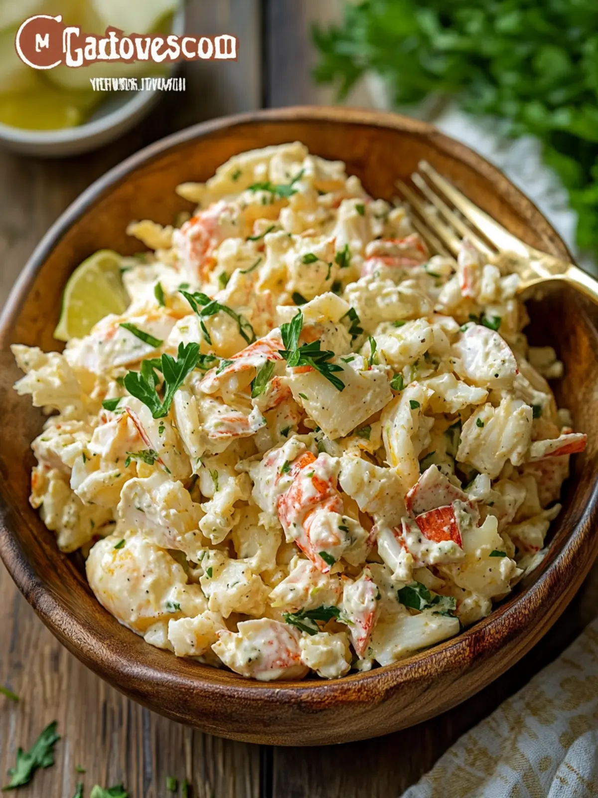 Delicious Chesapeake Crab Salad Sliders for a Flavorful Feast 5 Chesapeake Crab Salad