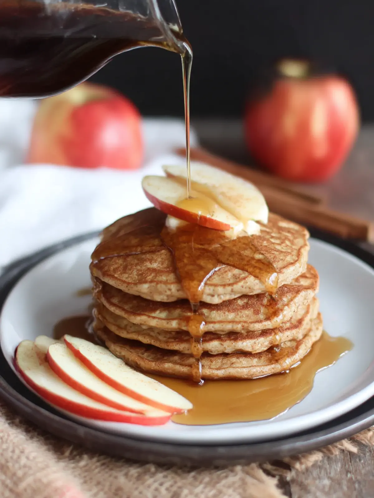 Satisfy Your Cravings with Apple Cinnamon Oat Pancakes 4 Apple Cinnamon Oat Pancakes